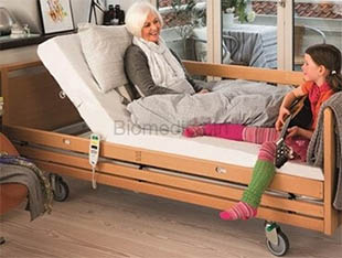 medical beds choice types elderly person